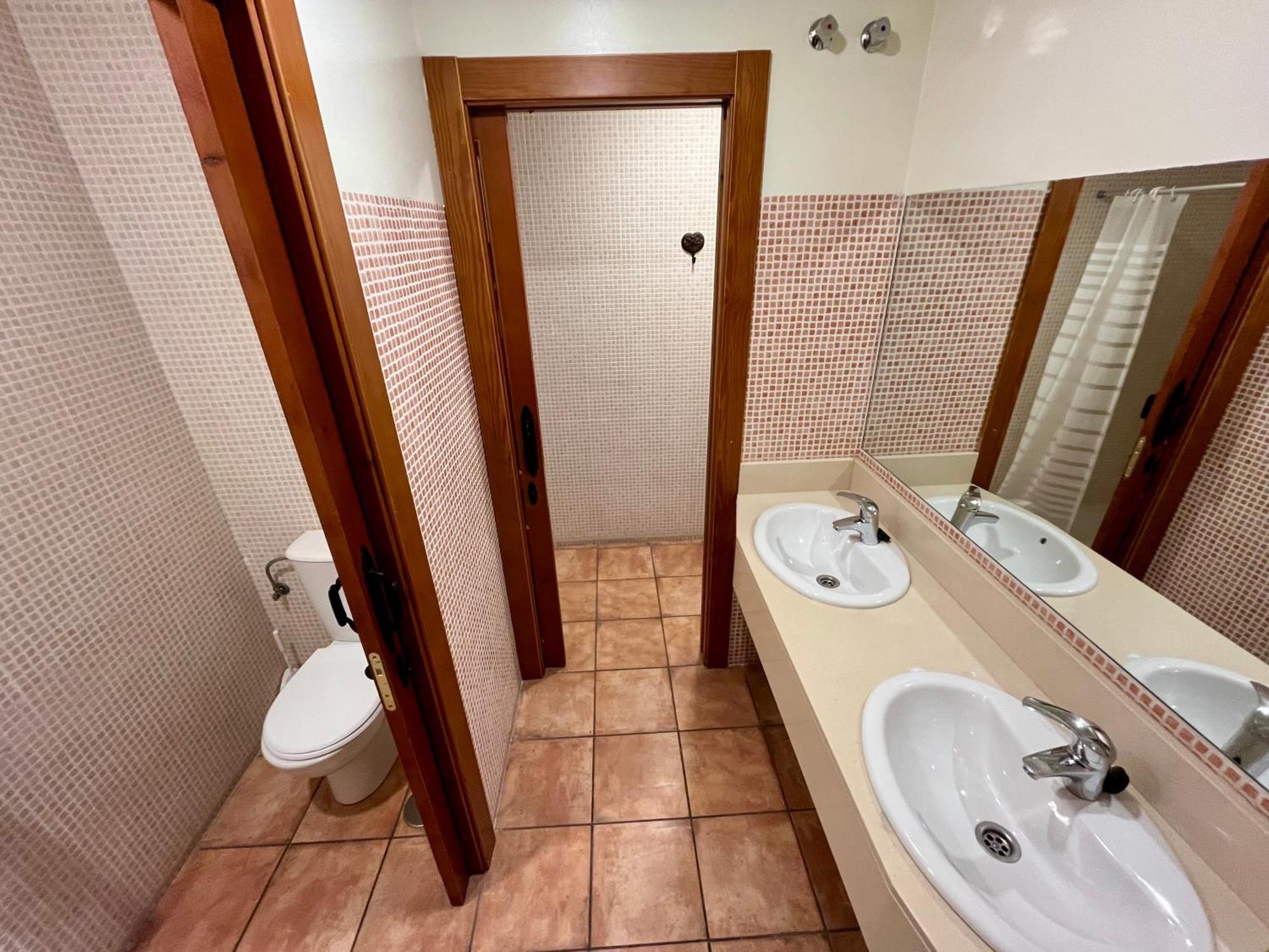 Lotila Flats Cuirgu Aparthotel Felechosa Exterior foto